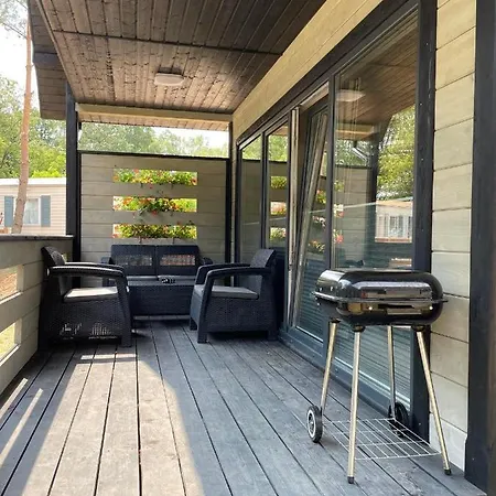 Mili Lubie Gudowo Jezioro Lubie Holiday home *